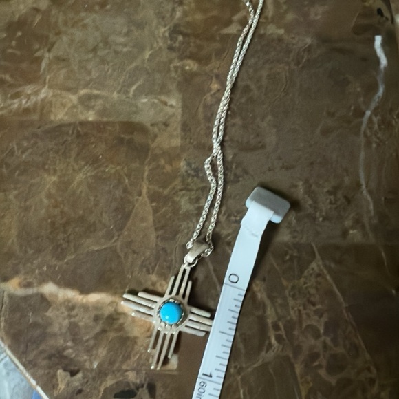 Zia symbol necklace - Picture 3 of 5